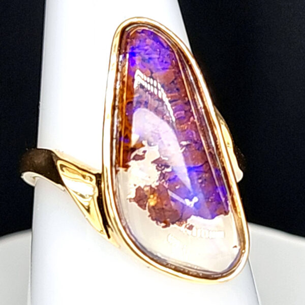 14k Purple Crystal Opal RIng