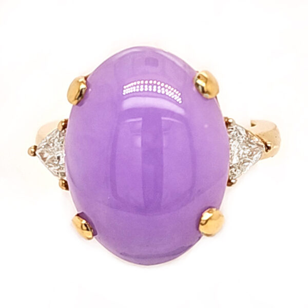 18k Lavender Jadeite and Diamond Ring